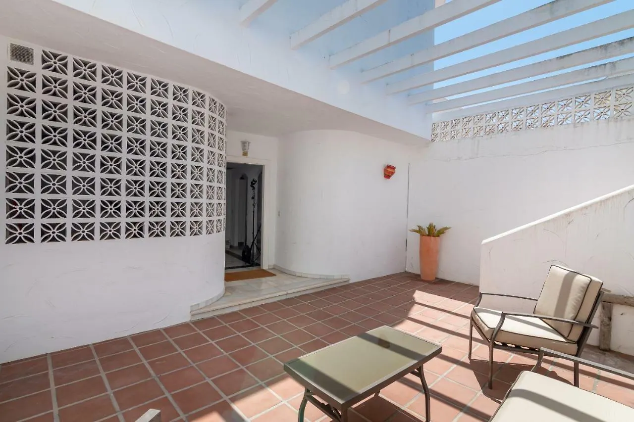 Luxury Two Bed Apartment In El Dorado, Puerto Banus Marbella